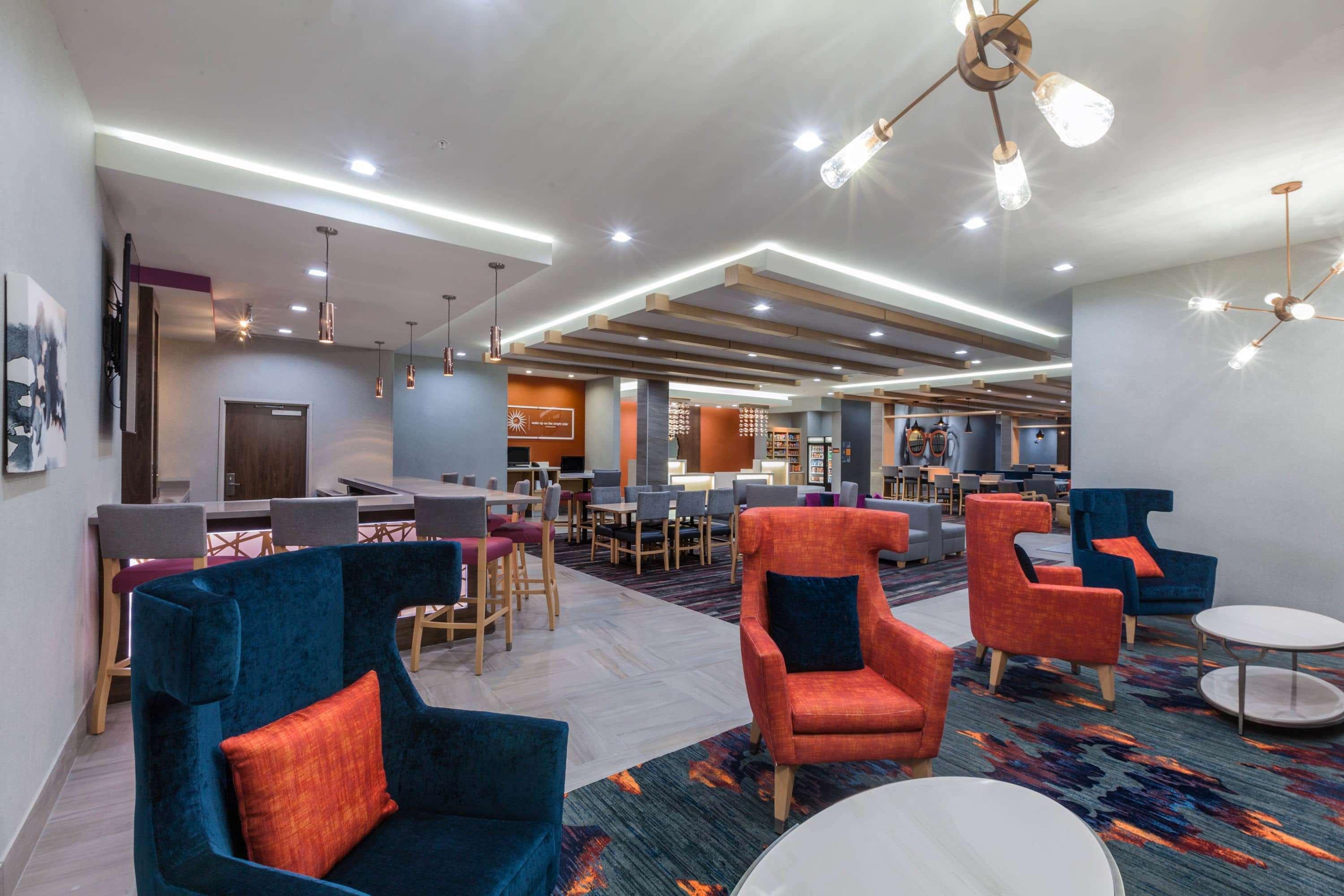 Отель La Quinta By Wyndham Houston East At Sheldon Rd Чаннелвью Экстерьер фото