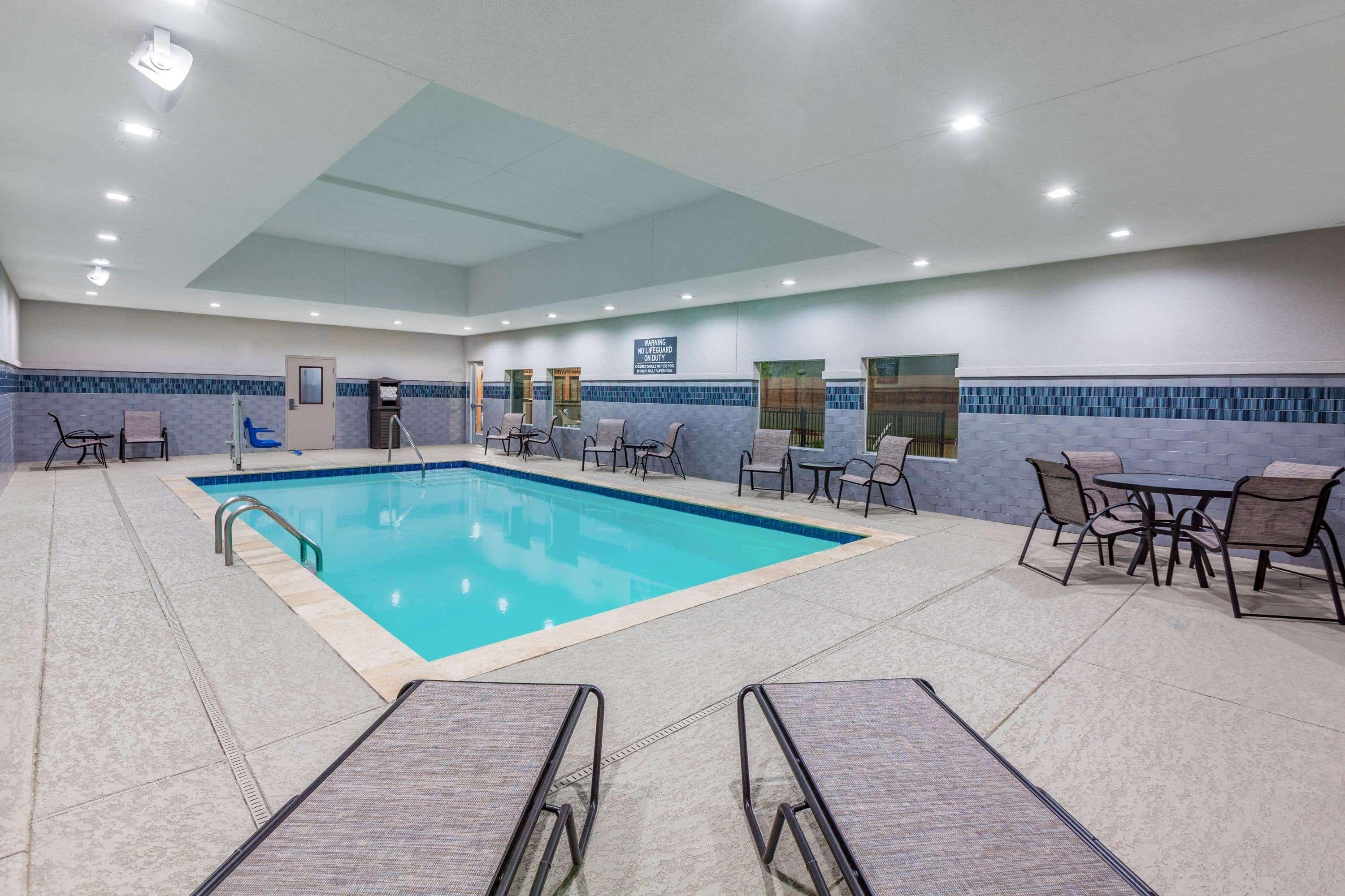 Отель La Quinta By Wyndham Houston East At Sheldon Rd Чаннелвью Экстерьер фото